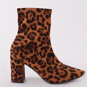 NEVER WORN Public Desire Perri Sock Fit Boots